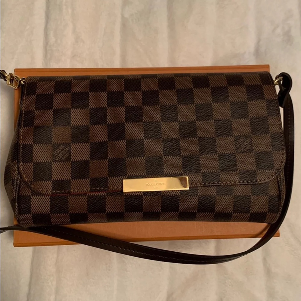 SOLD Louis Vuitton Favorite MM